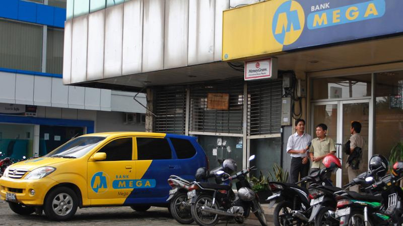Bonus, Tunjangan dan Sistem Gaji Bank Mega