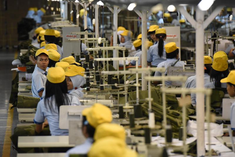 Gaji Karyawan Pabrik Tekstil di Berbagai Posisi