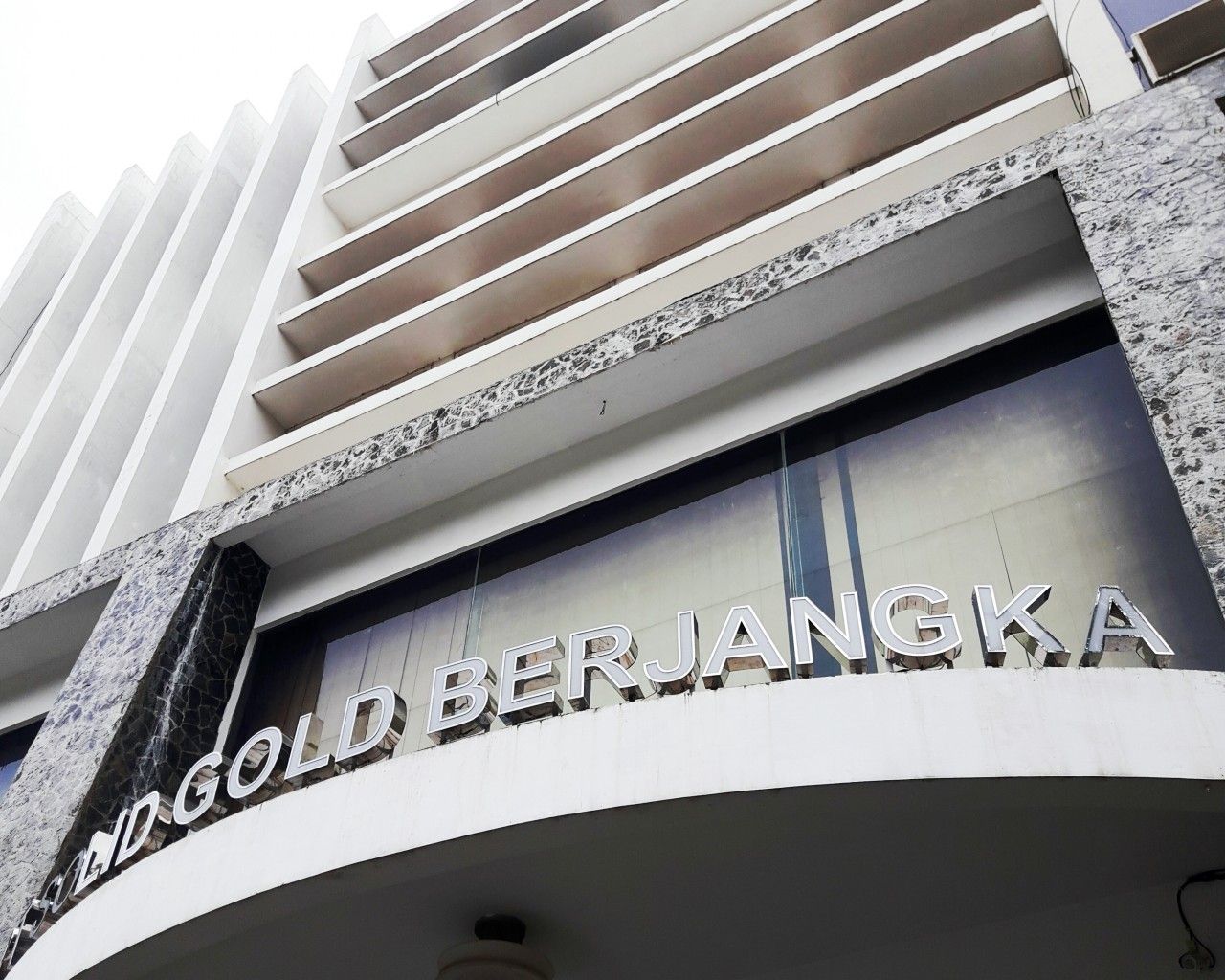 Bonus, Tunjangan, dan Sistem Gaji PT Solid Gold Berjangka