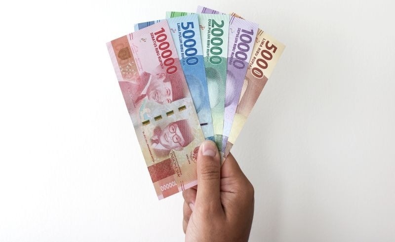 Perbedaan Gaji Pokok dan Gaji UMR