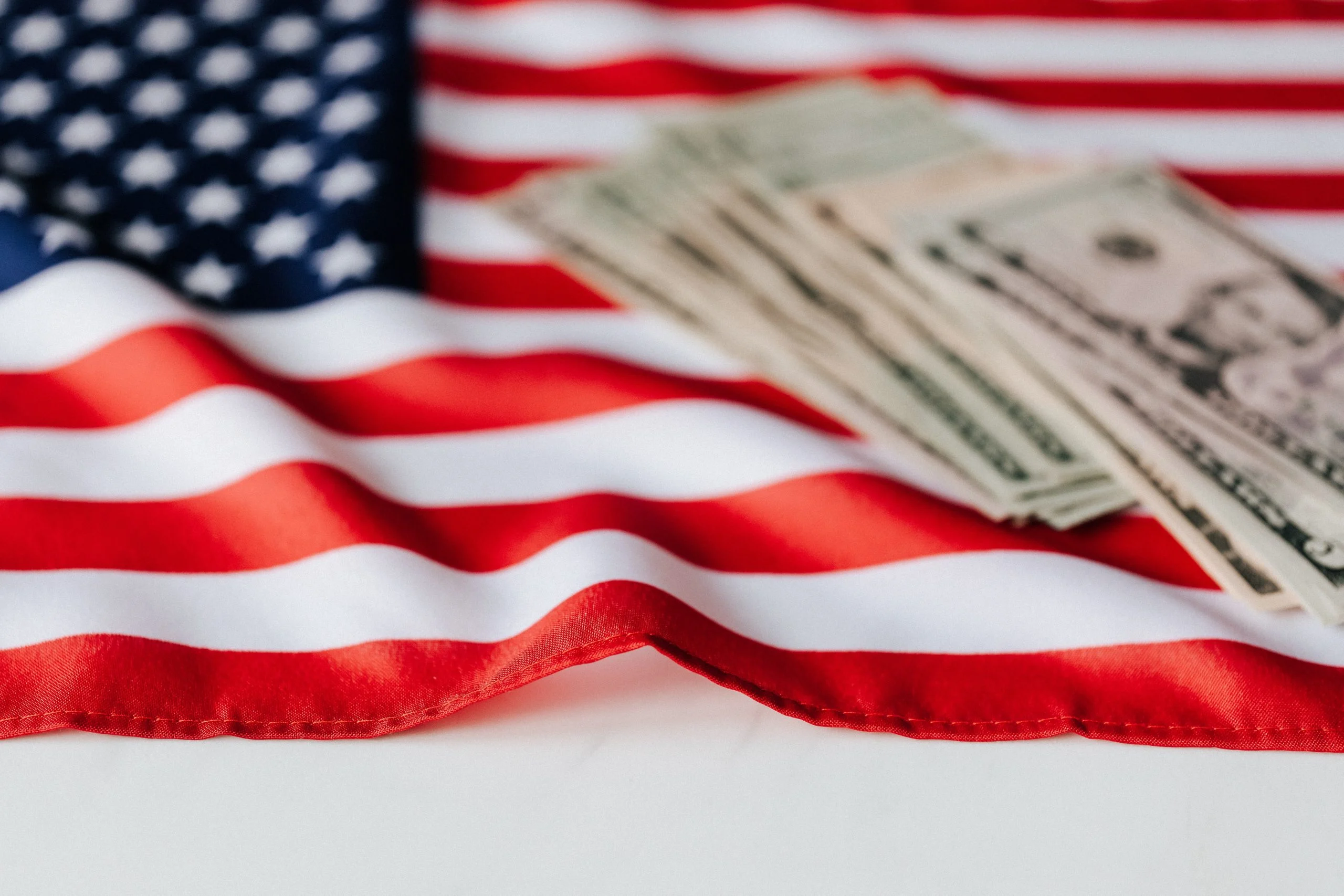Perbedaan Gaji TKI di Amerika Antara Pria dan Wanita