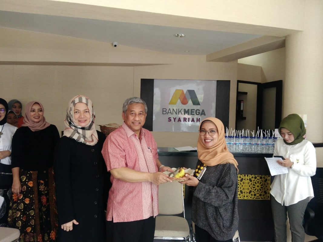Produk dan Layanan