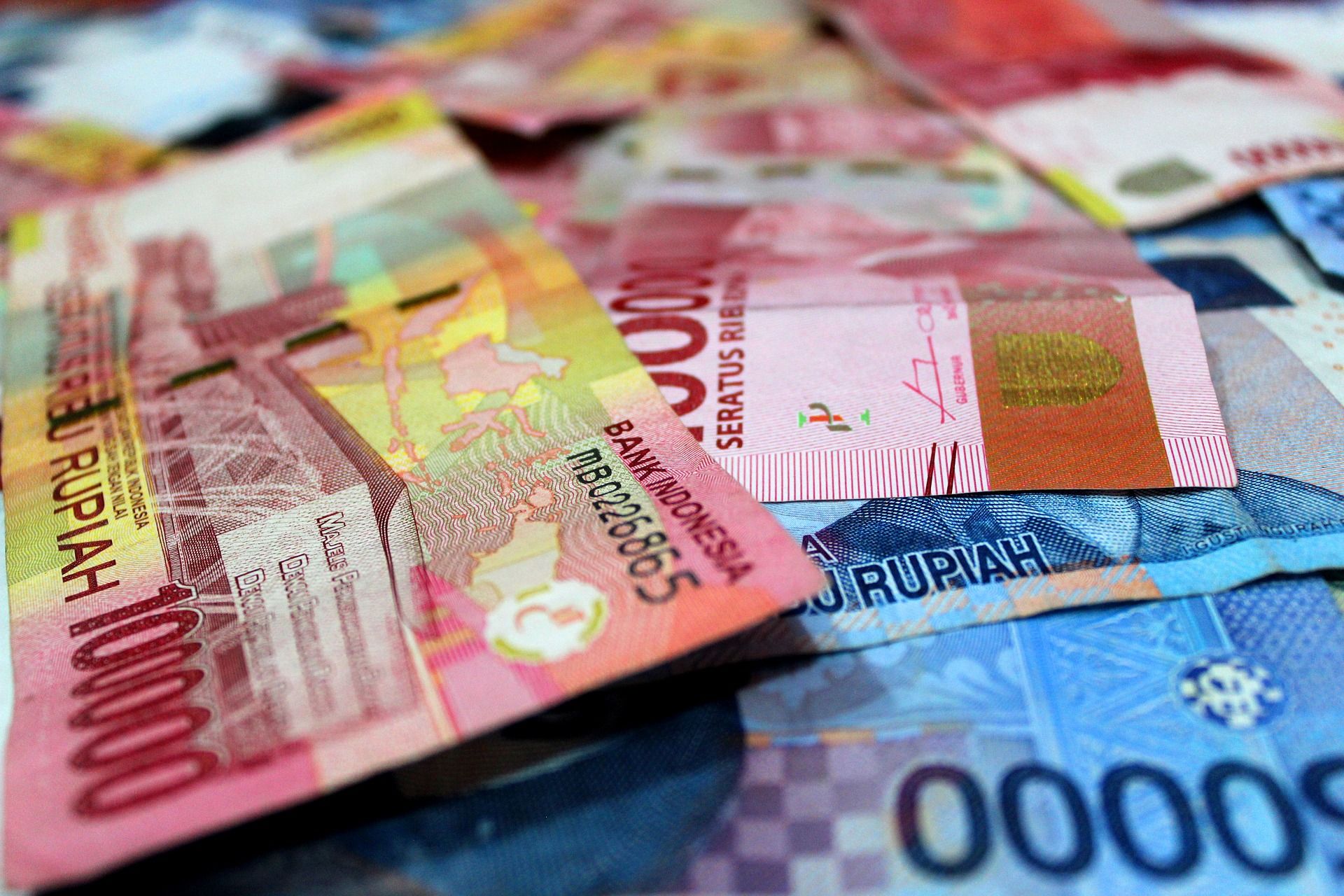 Bonus, Tunjangan, dan Sistem Gaji Bank Mayapada Internasional