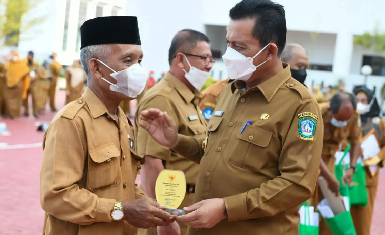 Siapa yang Dimaksud Pensiunan PNS