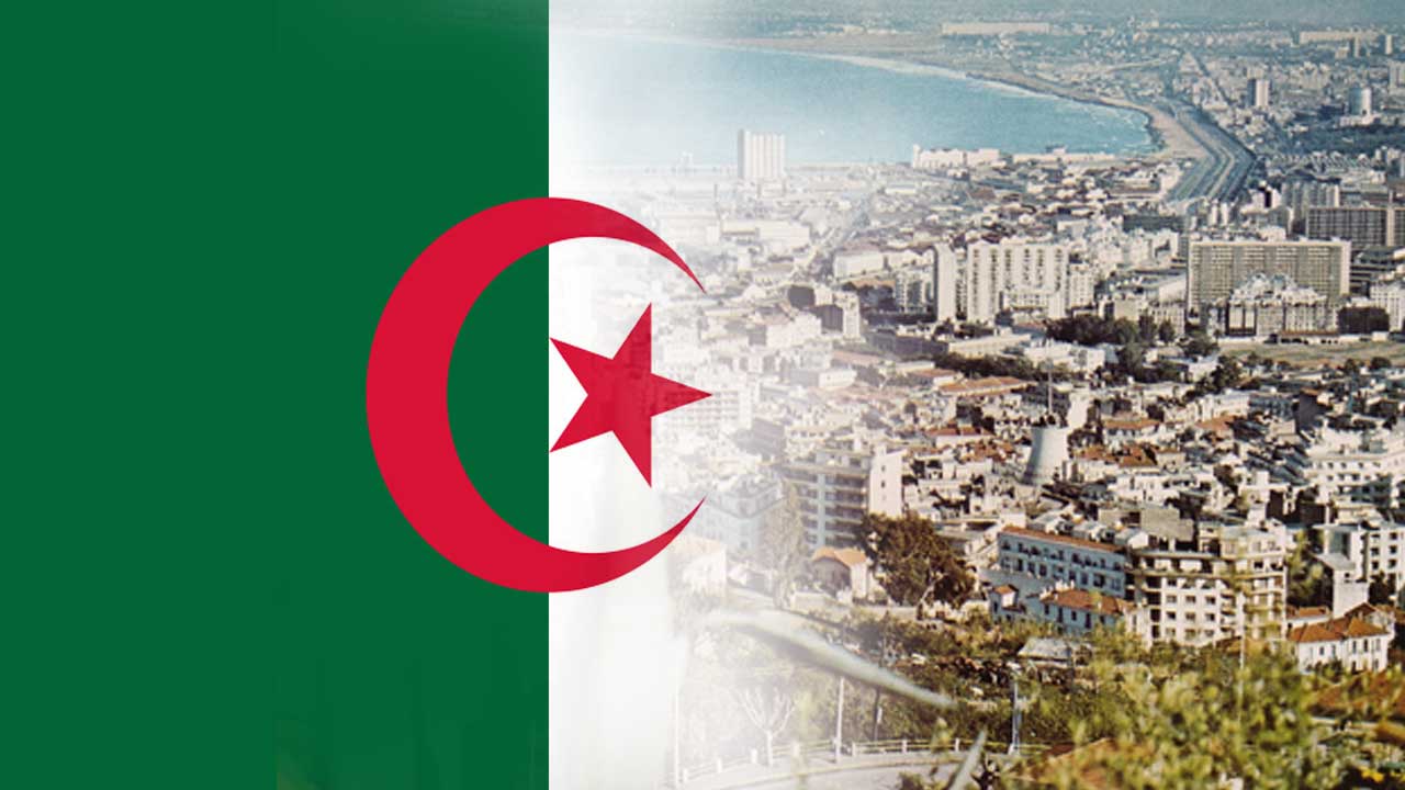 Persentasi Kenaikan Gaji Tahunan Rata-rata di Aljazair